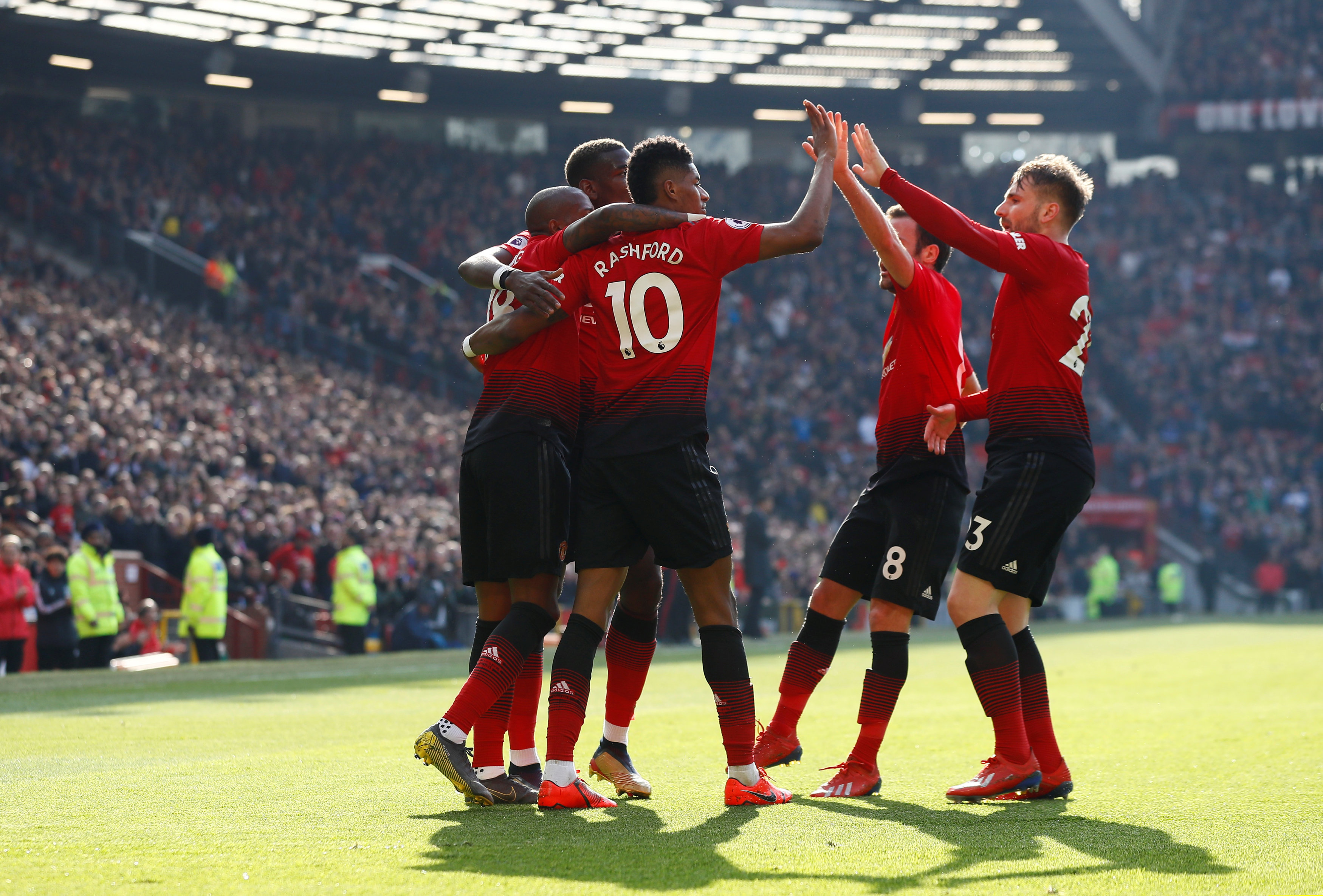 以在激烈的 以在激烈的